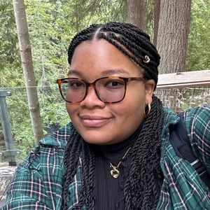 Meet your Posher, Victoria